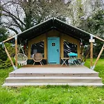 Rendes Glamping 豪华帐篷 *