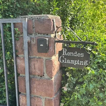 Роскошный шатер Rendes Glamping *