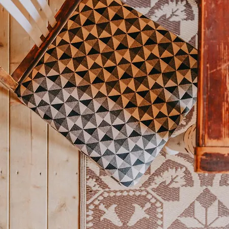 Rendes Glamping Luxury tent Balatonrendes