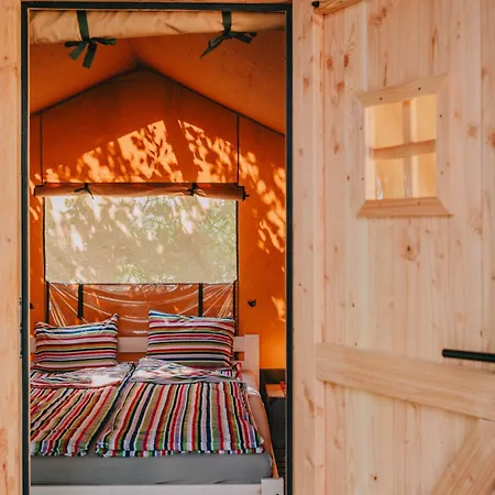 Rendes Glamping *