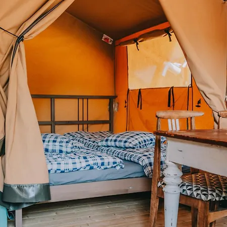 Luxury tent Rendes Glamping Balatonrendes