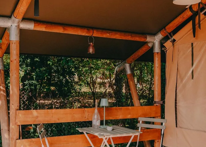 Rendes Glamping Luxussátor